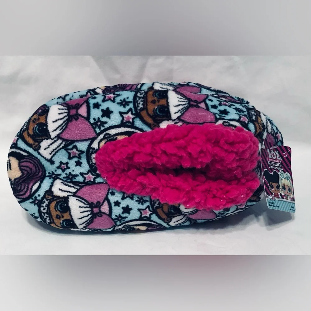 L.O.L  1 pair girl’s slipper socks Fuzzy BABBA graphic pink. Size (M/L) 13-4